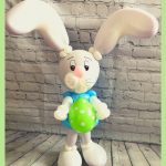 easter rabbit balloon model